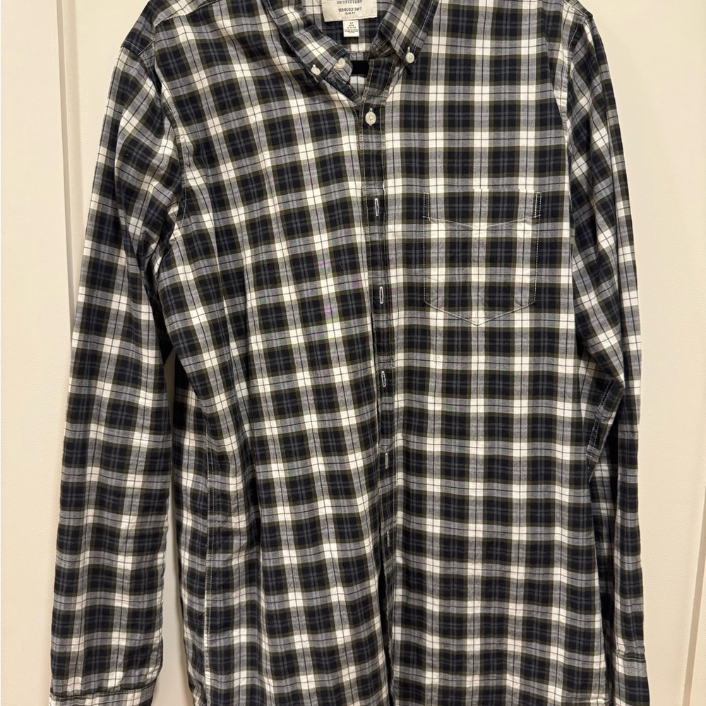American Eagle Outfitters Men's Checkered Shirt - Green, Black, and White